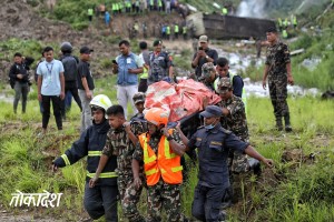 विदेशीको नागरिकको बाहेक विमान दुर्घटनामा परेका सबैको शव आफन्तले बुझे 